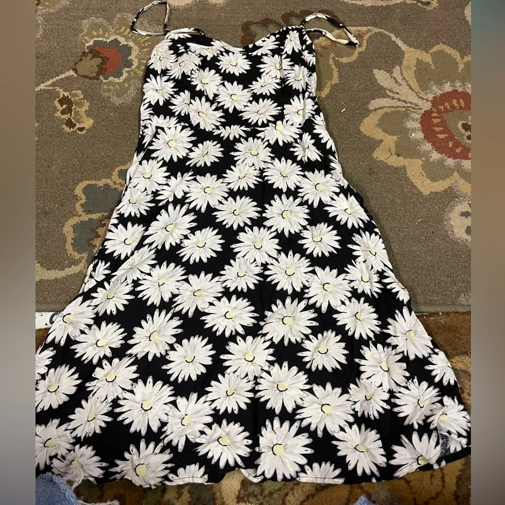 Daisy dress - Picture 1 of 2